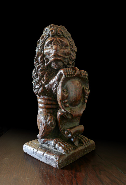 Lion Newel Post